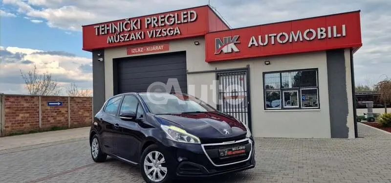 Peugeot 208 — polovni automobil
