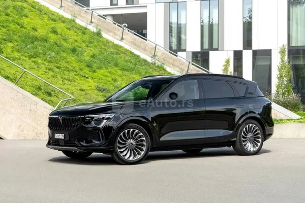 Dongfeng Voyah — polovni automobil