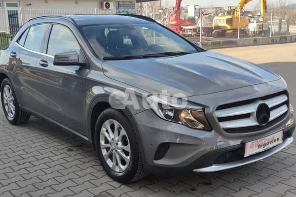 Mercedes Benz GLA 180 — polovni automobil