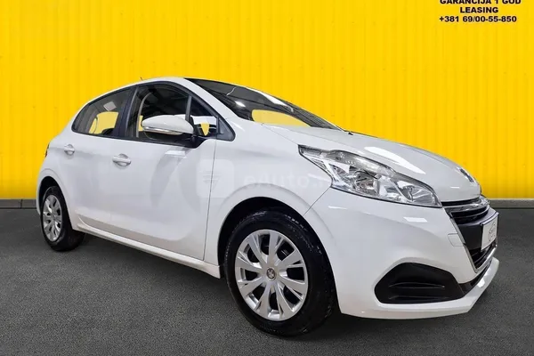 Peugeot 208 — polovni automobil
