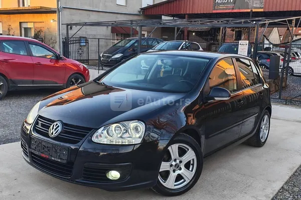 Volkswagen Golf 5 — polovni automobil