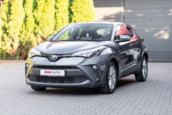 Toyota C-HR — polovni automobil