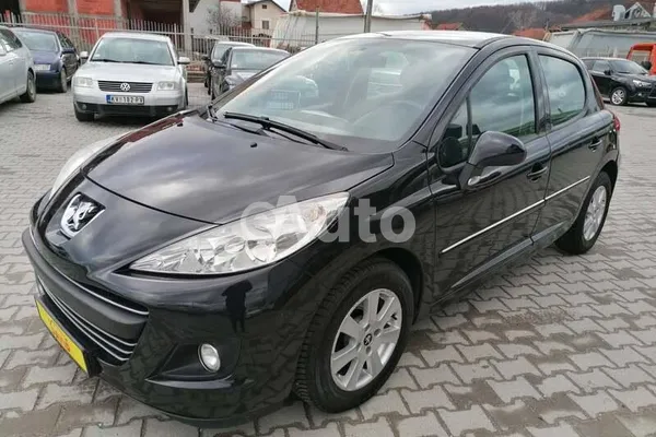 Peugeot 207 — polovni automobil