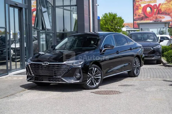 Chery Arrizo 8 — polovni automobil