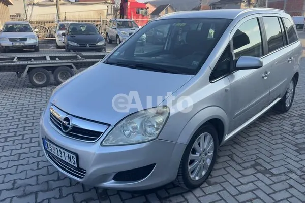 Opel Zafira — polovni automobil