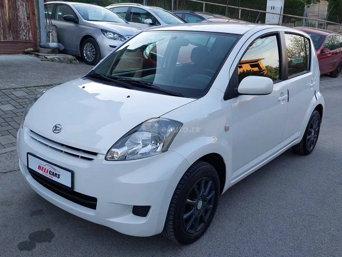 Daihatsu Sirion — polovni automobil