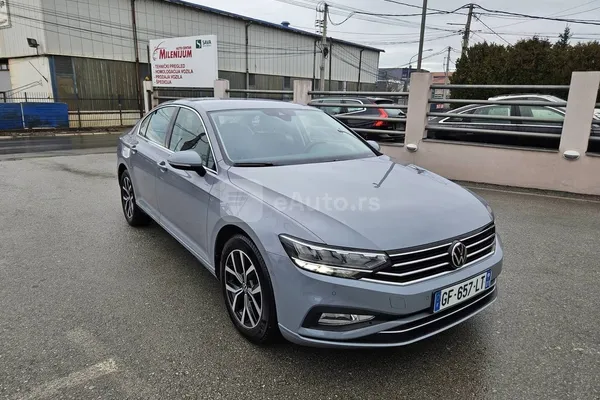 Volkswagen Passat B8 — polovni automobil