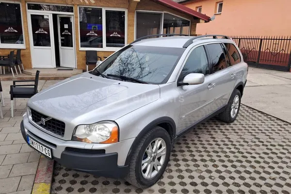 Volvo XC90 — polovni automobil