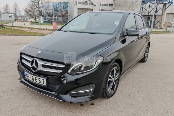 Mercedes Benz B 180 — polovni automobil