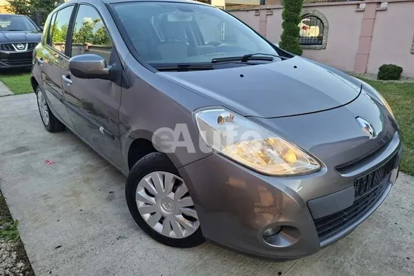 Renault Clio — polovni automobil