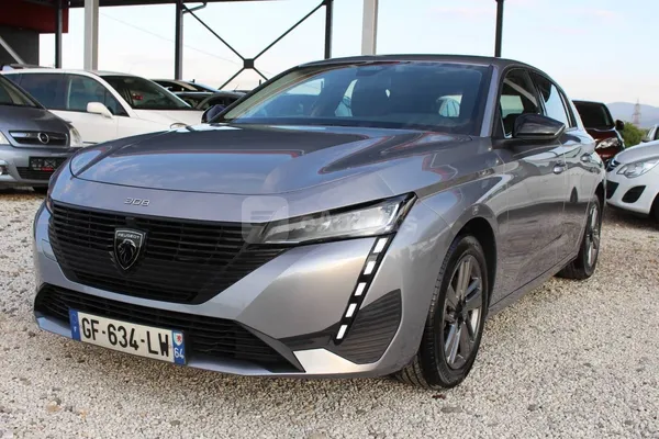 Peugeot 308 — polovni automobil