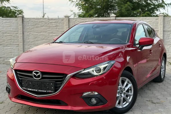 Mazda 3 — polovni automobil