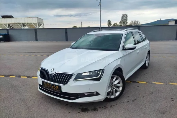 Škoda Superb — polovni automobil, oglas