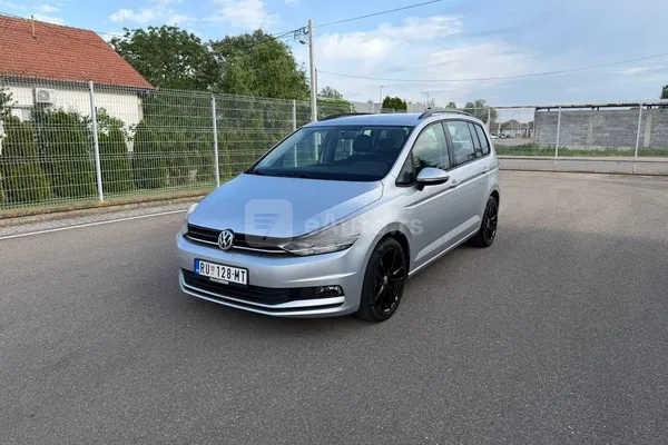 Volkswagen Touran — polovni automobil