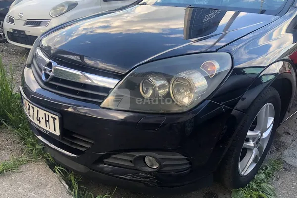 Opel Astra H — polovni automobil