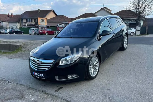Opel Insignia — polovni automobil