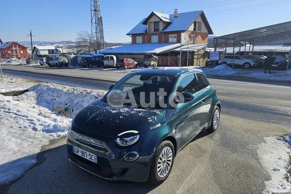 Fiat 500e — polovni automobil