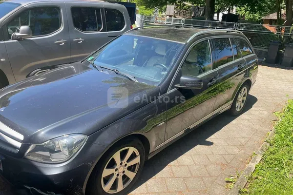 Mercedes Benz C 250 — polovni automobil