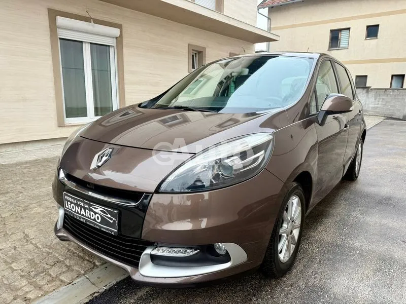 Renault Scenic — polovni automobil