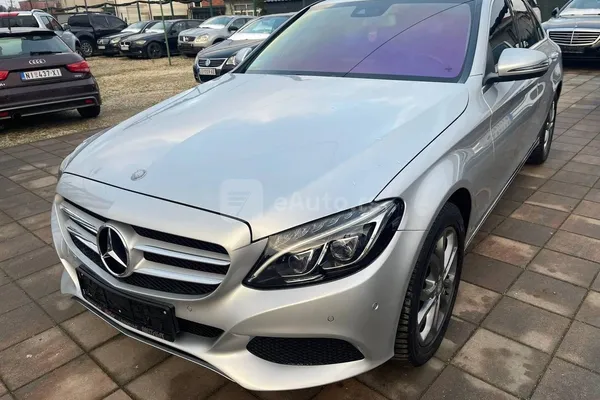 Mercedes Benz C 250 — polovni automobil