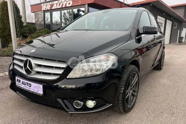 Mercedes Benz B 180 — polovni automobil
