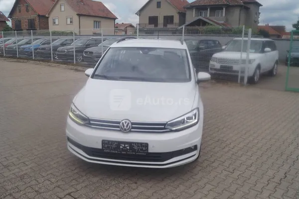 Volkswagen Touran — polovni automobil