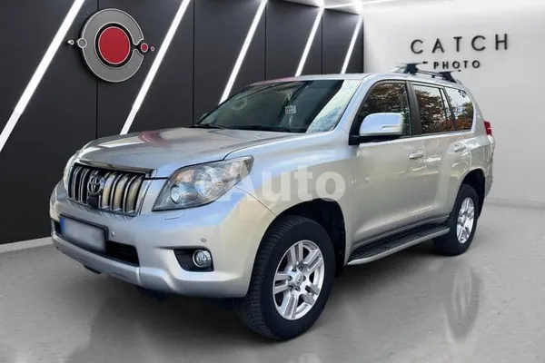Toyota Land Cruiser — polovni automobil