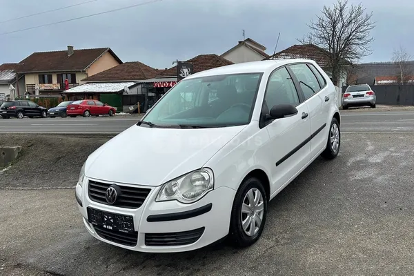 Volkswagen Polo — polovni automobil
