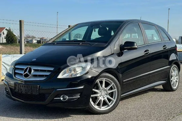 Mercedes Benz B 180 — polovni automobil