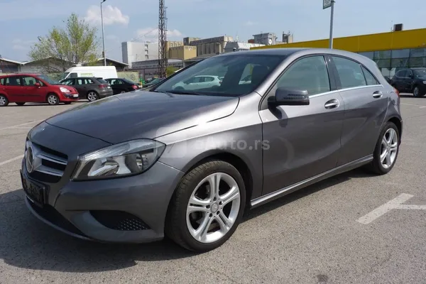 Mercedes Benz A 180 — polovni automobil