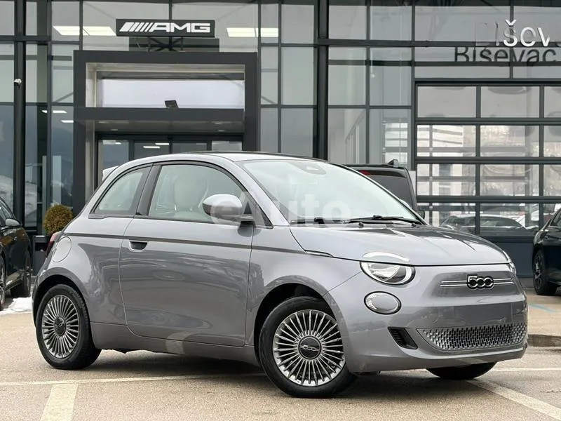 Fiat 500e — polovni automobil