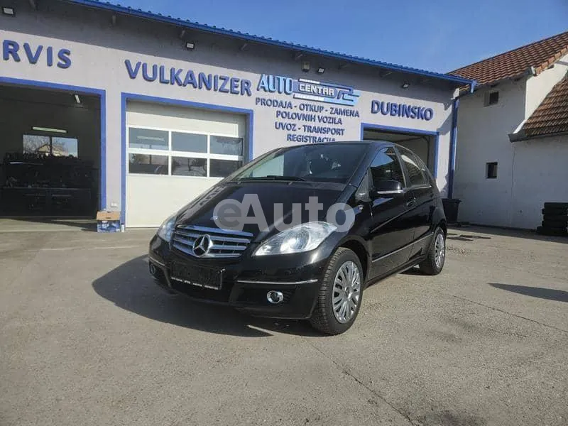 Mercedes Benz A 180 — polovni automobil
