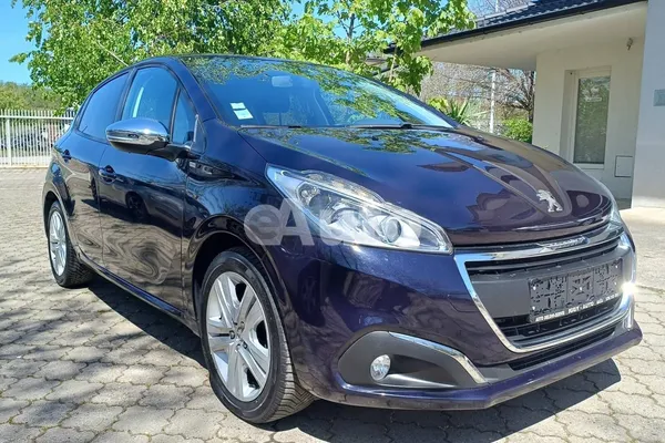Peugeot 208 — polovni automobil