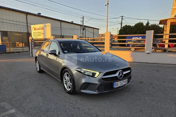 Mercedes Benz A 180 — polovni automobil