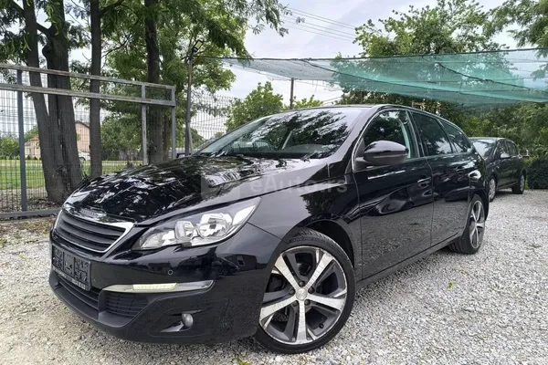 Peugeot 308 — polovni automobil