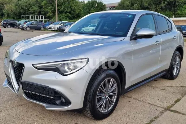 Alfa Romeo Stelvio — polovni automobil