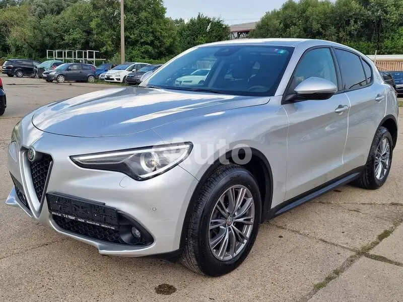 Alfa Romeo Stelvio — polovni automobil