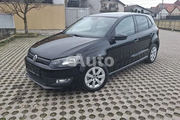 Volkswagen Polo — polovni automobil
