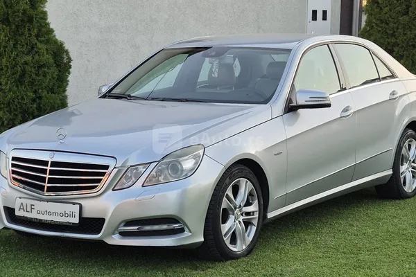 Mercedes Benz E 220 — polovni automobil