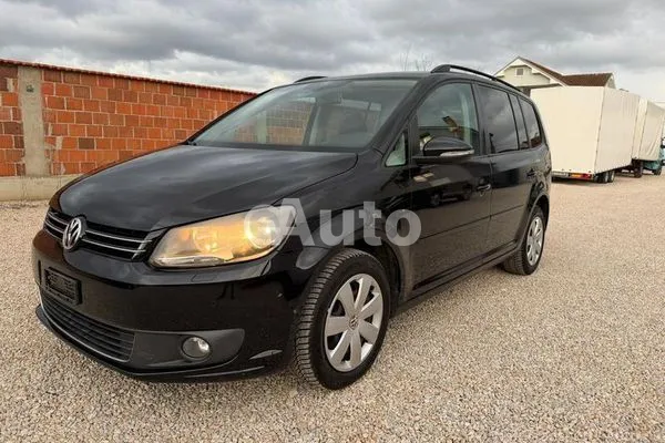 Volkswagen Touran — polovni automobil