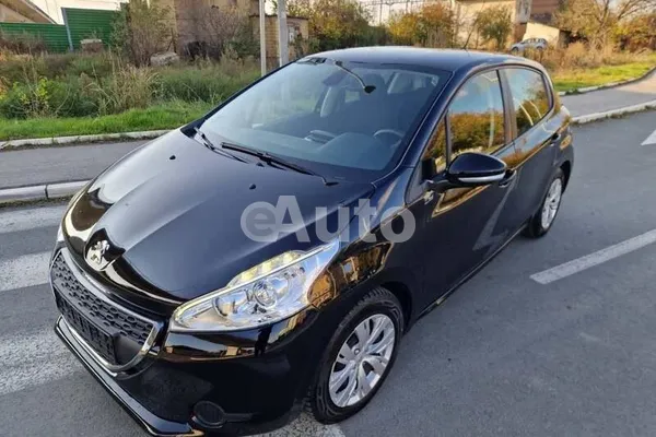 Peugeot 208 — polovni automobil