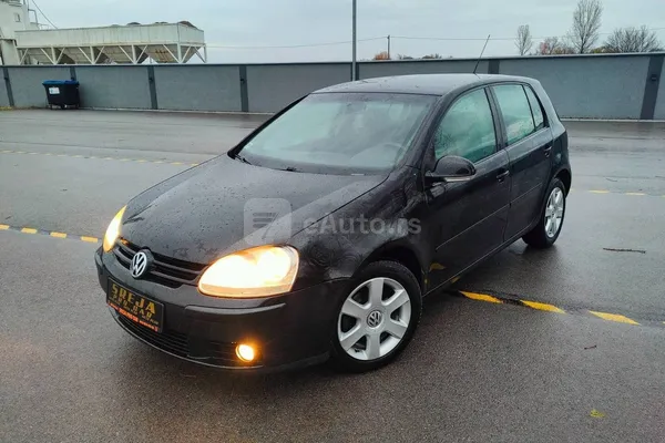 Volkswagen Golf 5 — polovni automobil