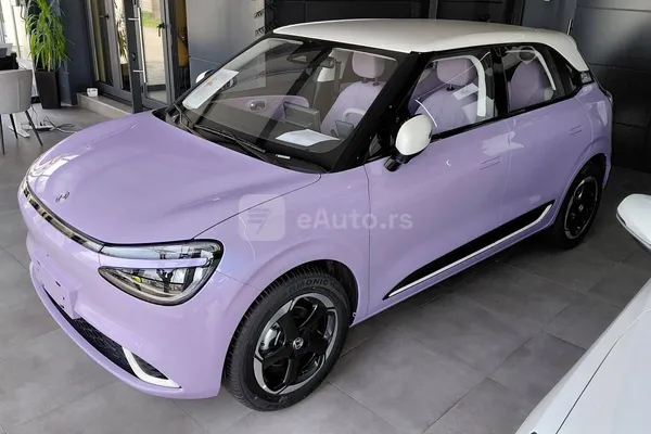 Dongfeng Forthing — polovni automobil