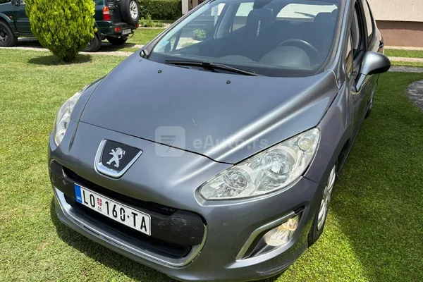 Peugeot 308 — polovni automobil