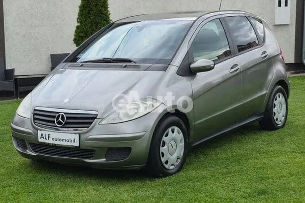 Mercedes Benz A 180 — polovni automobil