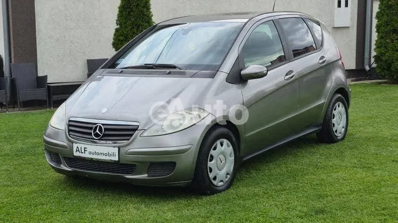 Mercedes Benz A 180 — polovni automobil