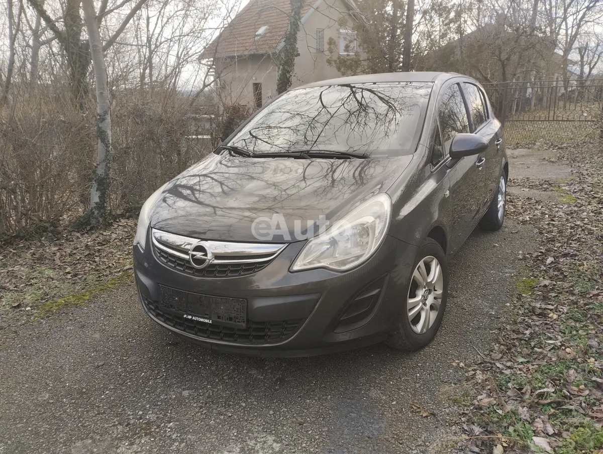 Opel Corsa D — polovni automobil