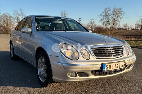Mercedes Benz E 200 — polovni automobil