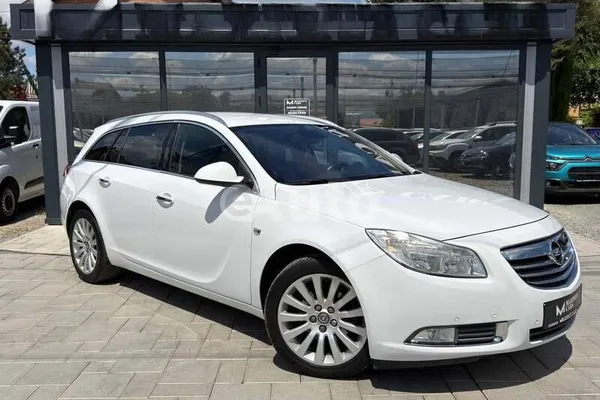Opel Insignia — polovni automobil