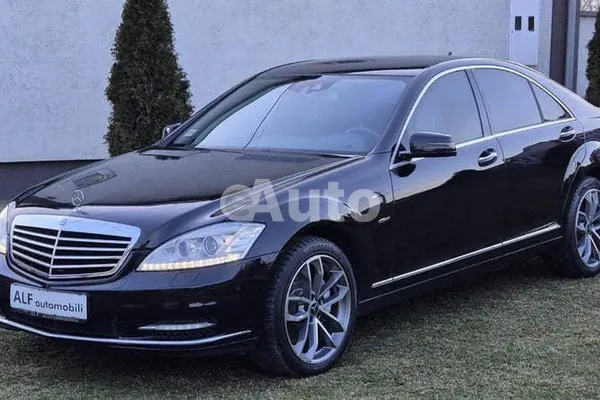 Mercedes Benz S 350 — polovni automobil